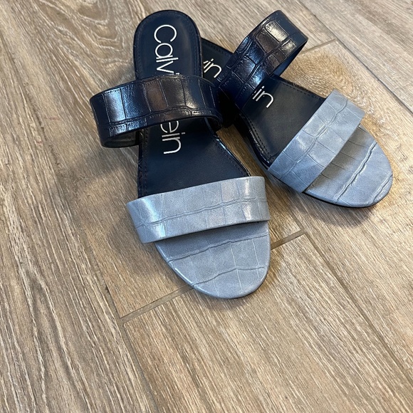 Calvin Klein Shoes - Calvin Klein 9 Navy Blue Leather Sandals Mules